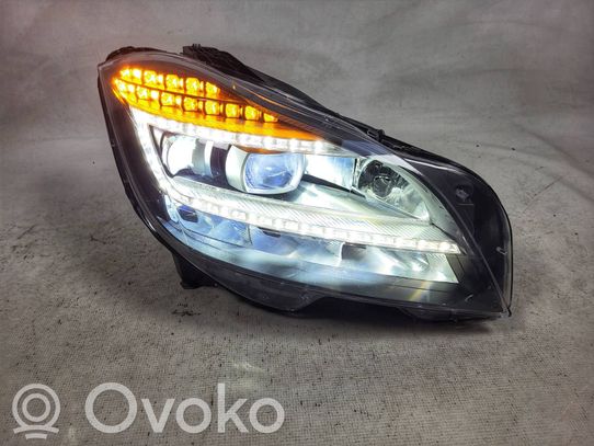 Mercedes-Benz CLS C218 X218 Priekinis žibintas 