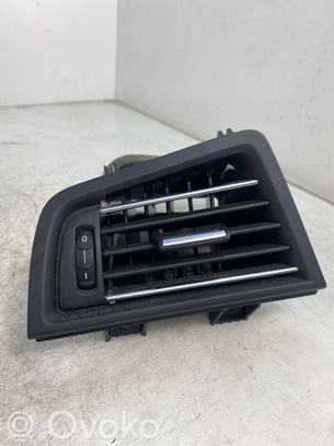 BMW 5 F10 F11 Sānu gaisa režģis 