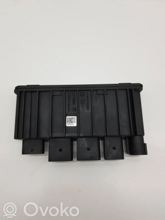 8642761 BMW X1 F48 F49 Engine control unit/module ECU, 25.00 € | RRR 