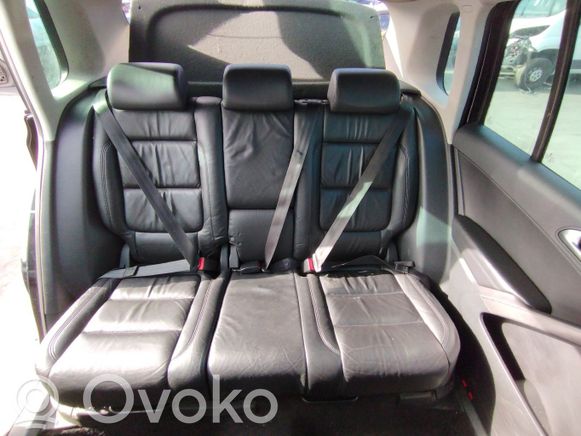 SET COMPLETO DI Sedili / 2271532 Per Citroën C3 Attraction EUR 668,87
