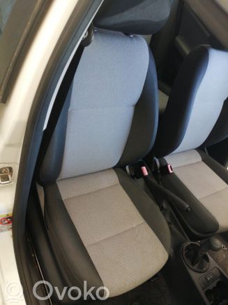 Coprisedili Per Skoda Fabia I, II, III, IV (1999-....) - Fodere Sedili Universali - Set Coprisedili Auto - Auto-Dekor - XR - Giallo Giallo | Negozio Carmager - Foto 5