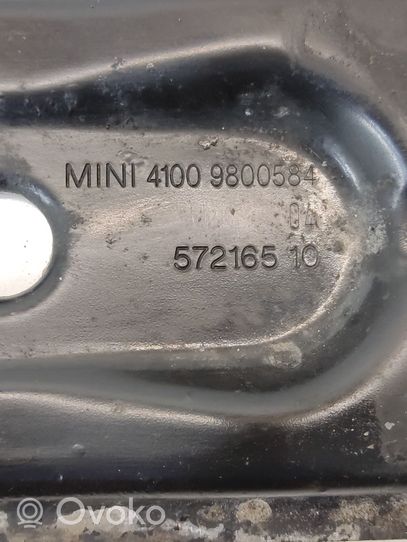 Mini Cooper Countryman R60 Äänenvaimentimen kannattimen pidin 41009800584