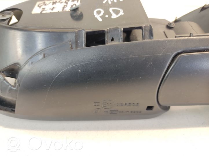 Nissan Qashqai+2 Coque de rétroviseur 0266202