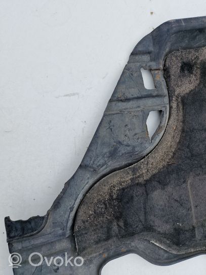 Ford C-MAX I Engine splash shield/under tray 3M51R6P013C