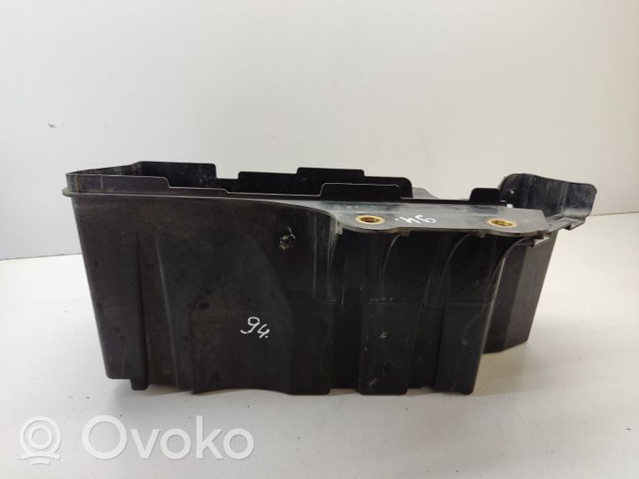 Renault Master II Battery box tray 8200544772