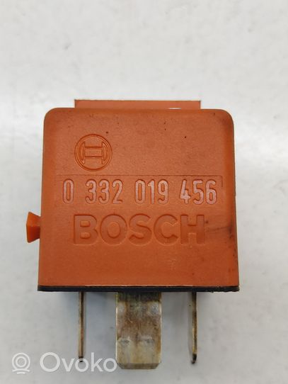 BMW 7 E32 Other relay 61361388745