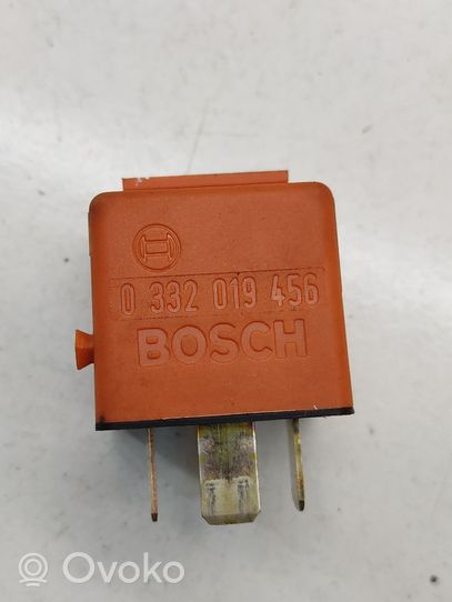 BMW 7 E32 Other relay 61361388745