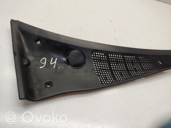 BMW 7 E32 Rivestimento del tergicristallo 1928936