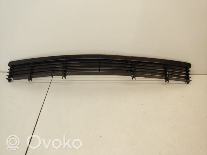 BMW 3 E36 Front bumper lower grill 81655145