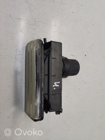 BMW 3 E36 Feu antibrouillard avant 02BE419182