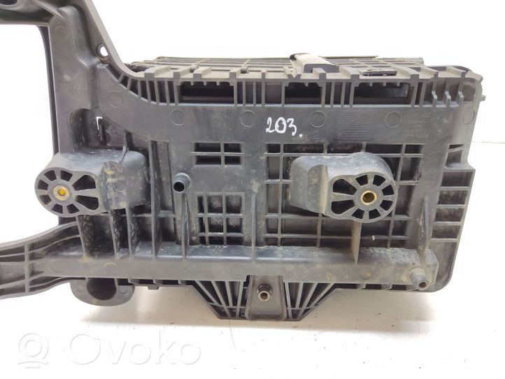 Audi A3 S3 8P Support boîte de batterie 1K0915333