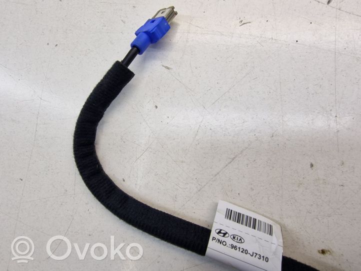 KIA Ceed Gniazdo / Złącze USB 96120J7310