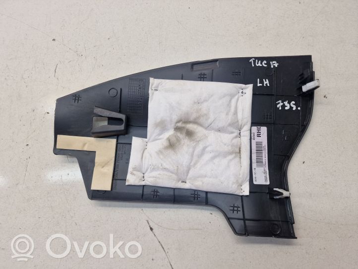 Hyundai Tucson TL Kita centrinė konsolės (tunelio) detalė 84614D7500