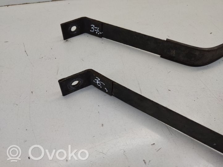 KIA Optima Fuel tank mounting bracket 