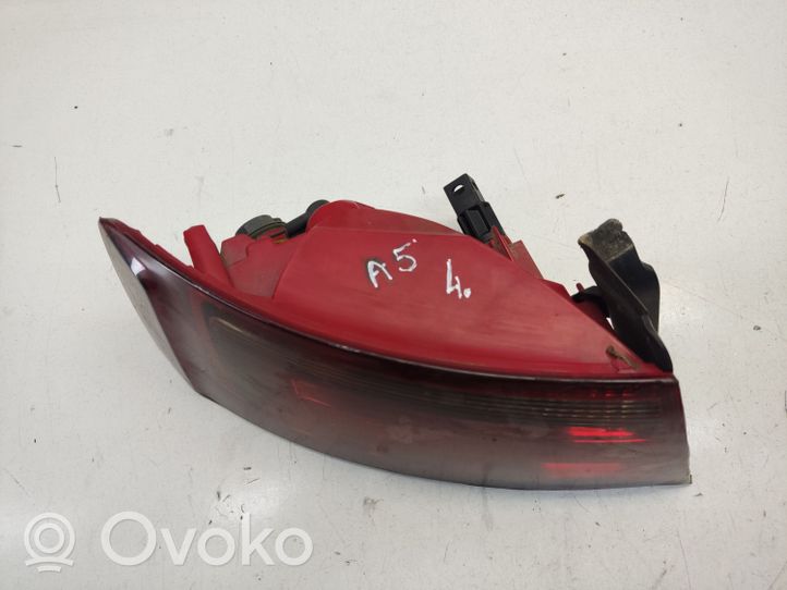 Audi A5 8T 8F Set feux arrière / postérieurs 8T0945096