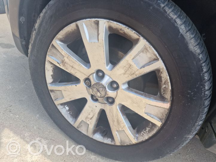 Mitsubishi Outlander R18 alloy rim 