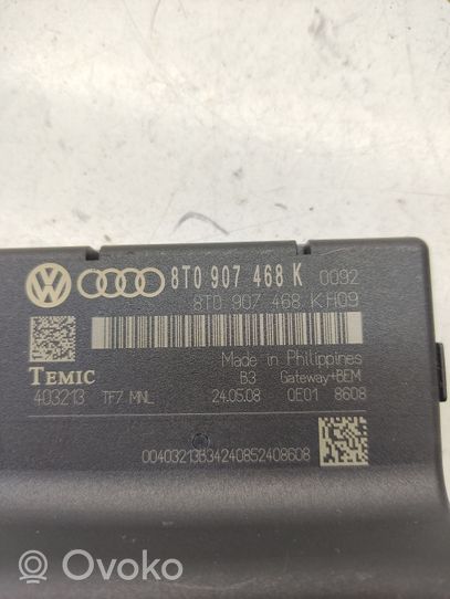 Audi A5 8T 8F Moduł sterowania Gateway 8T0907468K