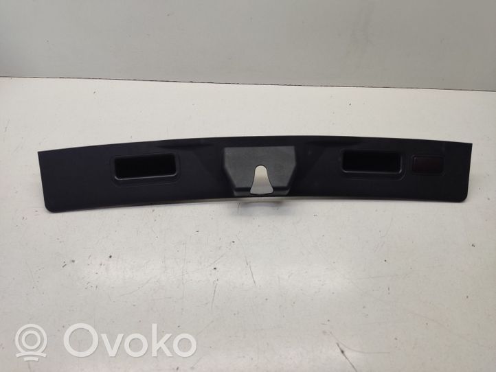 Mercedes-Benz R W251 Rivestimento di protezione sottoporta del bagagliaio/baule A2517470087