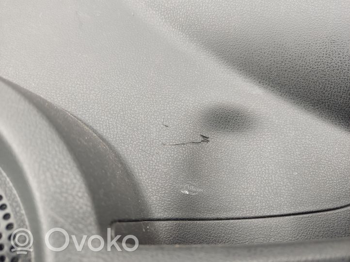 Nissan Qashqai Apmušimas galinių durų (obšifke) 82911JD900