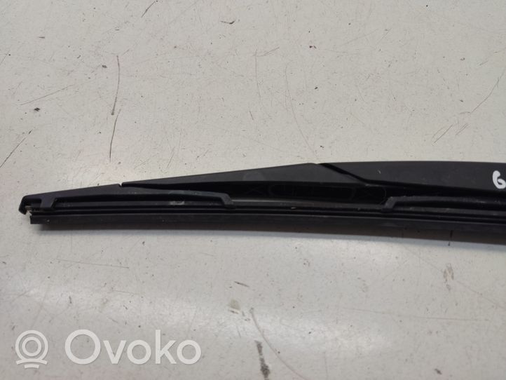 Nissan Qashqai Ramię wycieraczki szyby tylnej 28781JD00A