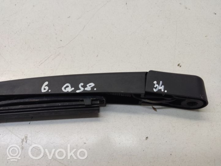 Nissan Qashqai Ramię wycieraczki szyby tylnej 28781JD00A