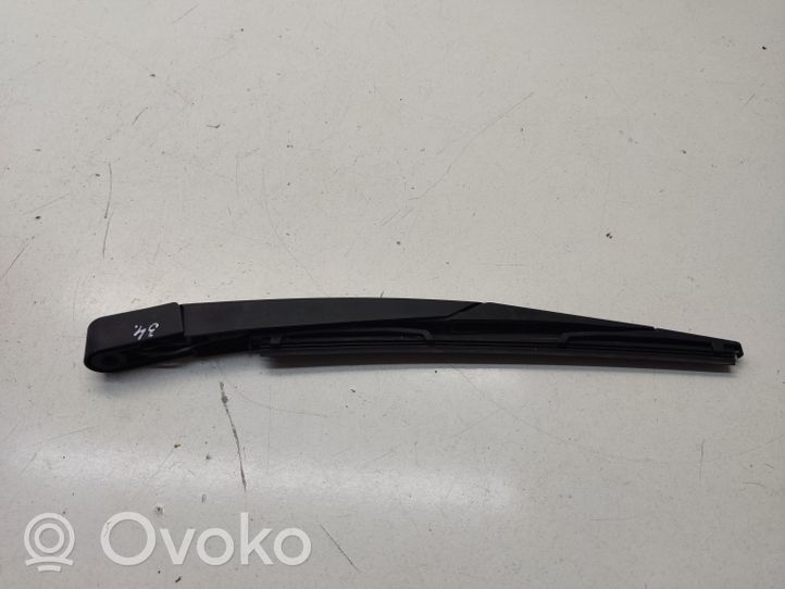 Nissan Qashqai Ramię wycieraczki szyby tylnej 28781JD00A