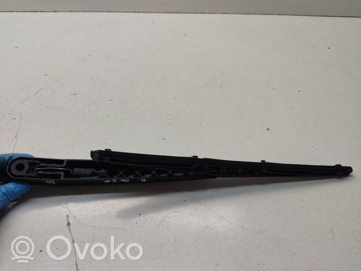 Nissan Qashqai Ramię wycieraczki szyby tylnej 28781JD00A