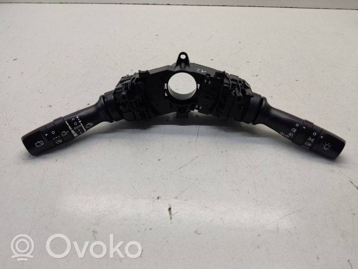 Hyundai ix35 Leva/interruttore dell’indicatore di direzione e tergicristallo 934101M630