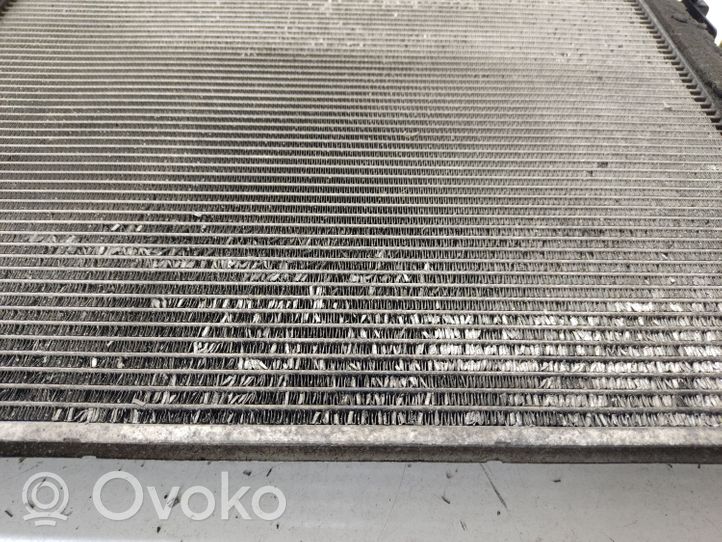 Hyundai ix35 Radiateur de refroidissement JA0BE1