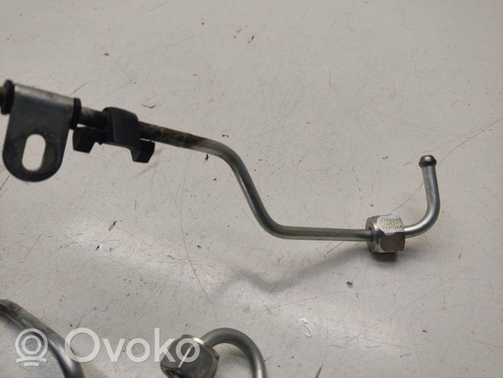 Nissan Qashqai Tubo carburante 734020