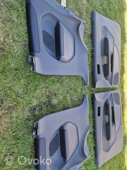 Ford Focus Set di rivestimento del pannello della portiera 4M51B310A13A