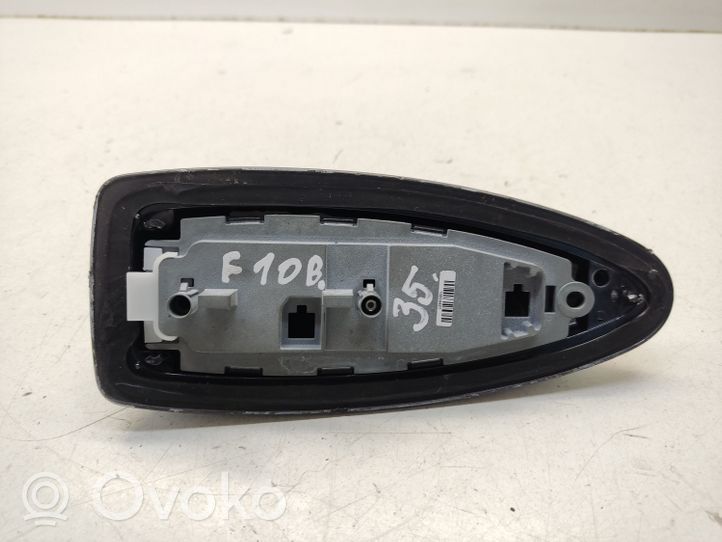 BMW 5 F10 F11 Kattoantennin (GPS) suoja 24068709