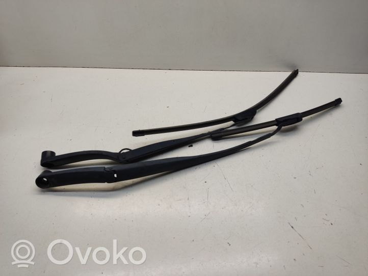 KIA Optima Windshield/front glass wiper blade 2582