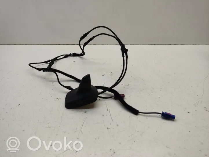 Audi A5 8T 8F Antenna GPS 8T0035503