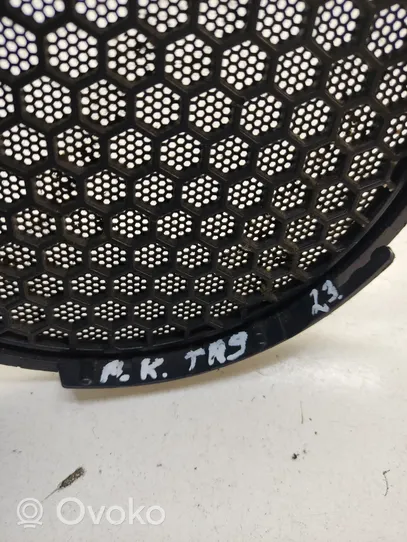 Renault Trafic II (X83) Grilles, couvercle de haut-parleur porte avant 7700812471