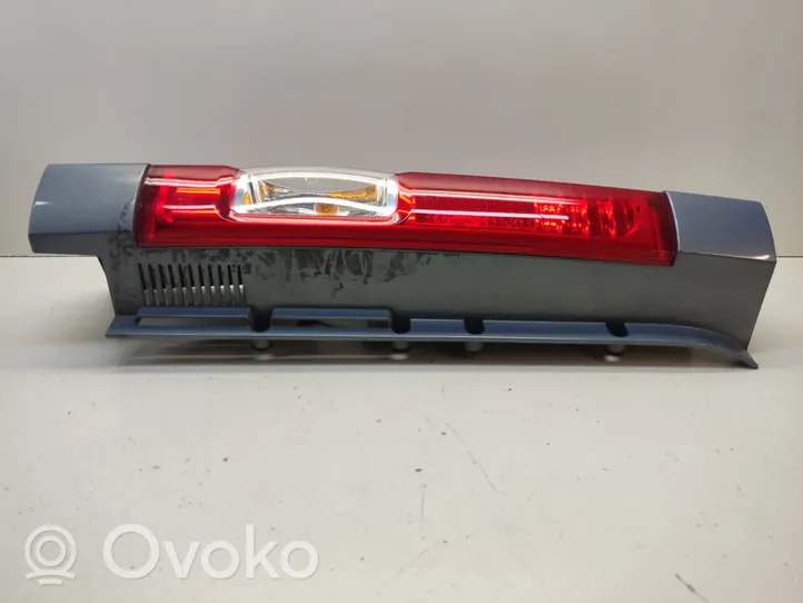 Renault Trafic II (X83) Rear/tail lights 93857722