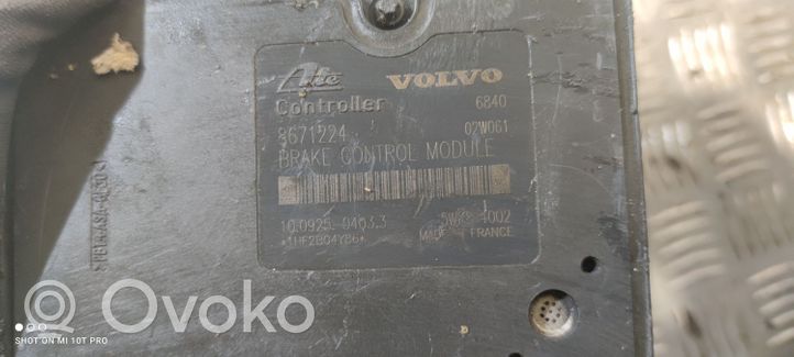Volvo V70 Pompe ABS 08671223