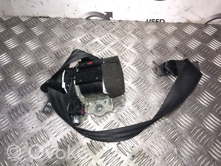 Volvo S60 Rear seatbelt P039813786