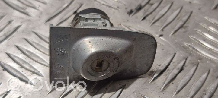 Volvo S60 Serratura portiera anteriore (vicino alla maniglia) 31276333