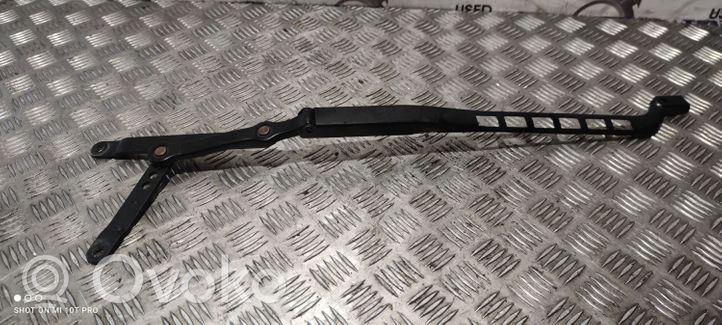 Mercedes-Benz GL X166 Front wiper blade arm 24027217