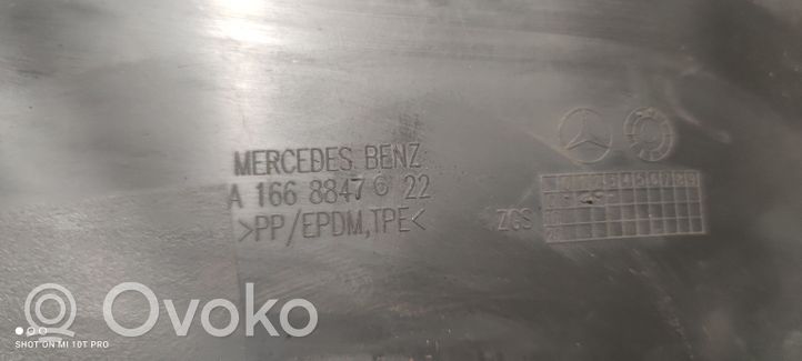 Mercedes-Benz GL X166 Muu ulkopuolen osa A1668847622