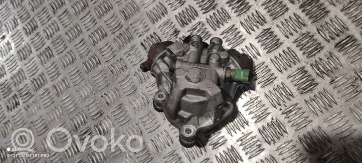 Volvo S60 Fuel injection high pressure pump 31272896