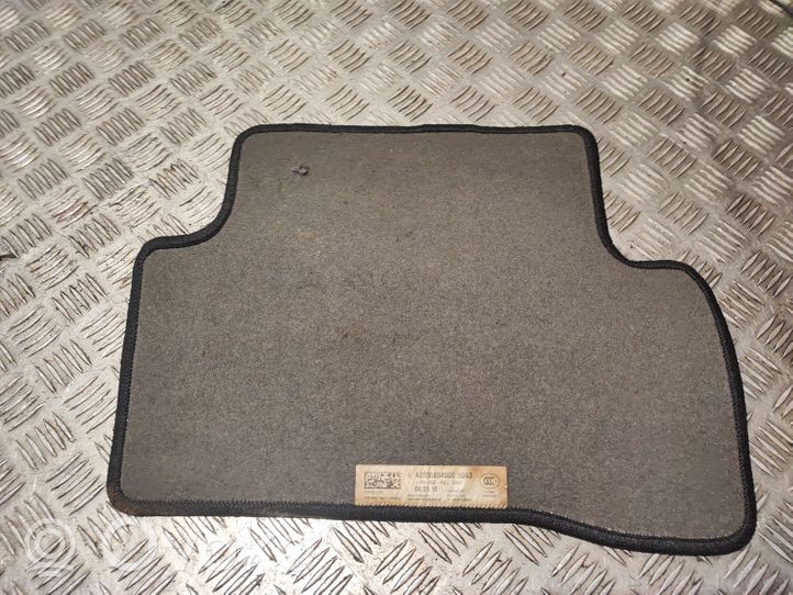 Mercedes-Benz C W205 Tapis de sol arrière A205680400