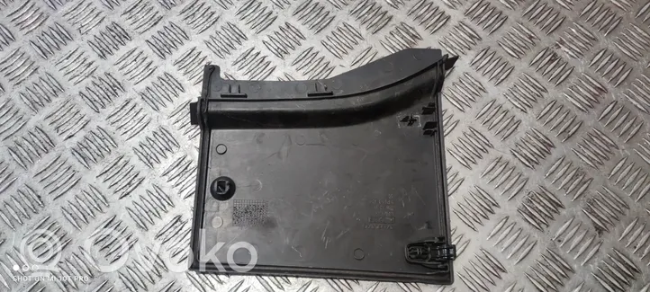 Volvo XC60 Battery box tray cover/lid 31299228