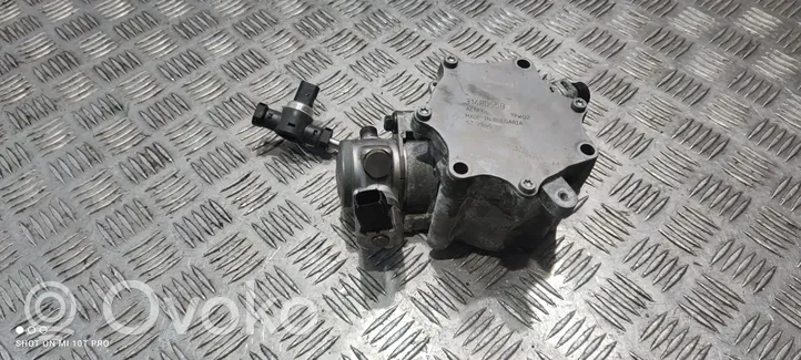 Volvo S90, V90 Alipainepumppu 31480558