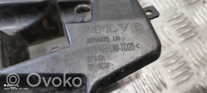Volvo V60 Uchwyt / Mocowanie zderzaka przedniego 30796625
