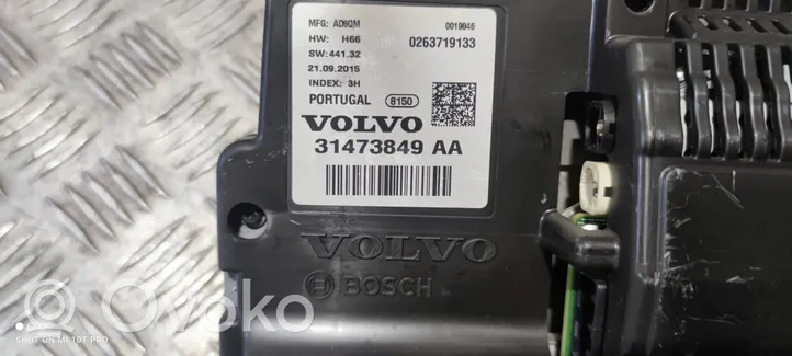Volvo XC90 Licznik / Prędkościomierz 31473849