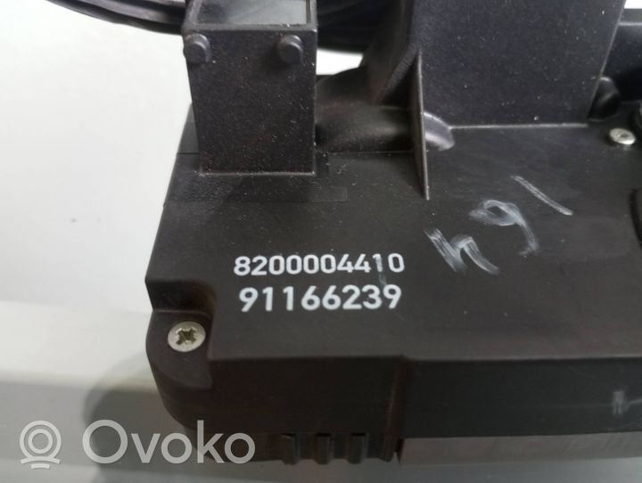 Opel Vivaro Front door lock 91166239