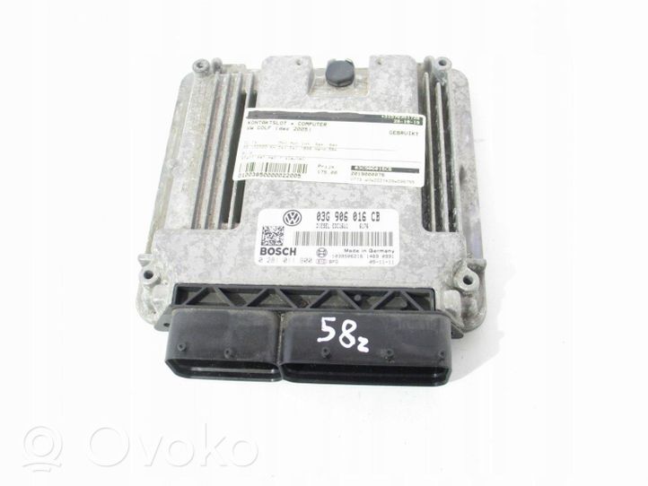 Volkswagen Touran III Unité de commande, module ECU de moteur Array