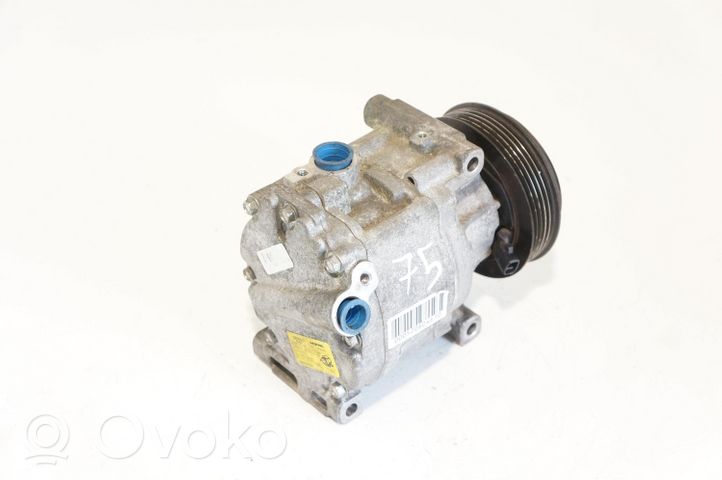 Fiat 500 Abarth Ilmastointilaitteen kompressorin pumppu (A/C) 52060461 SCSB06
